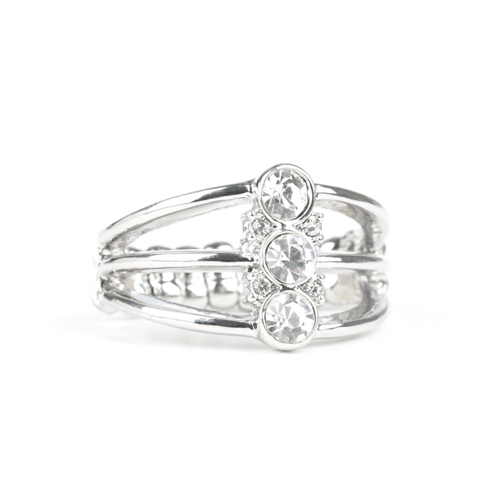 PAPARAZZI VINTAGE VAULT "TRIPLE CROWN WINNER" FASHION FIX WHITE RING